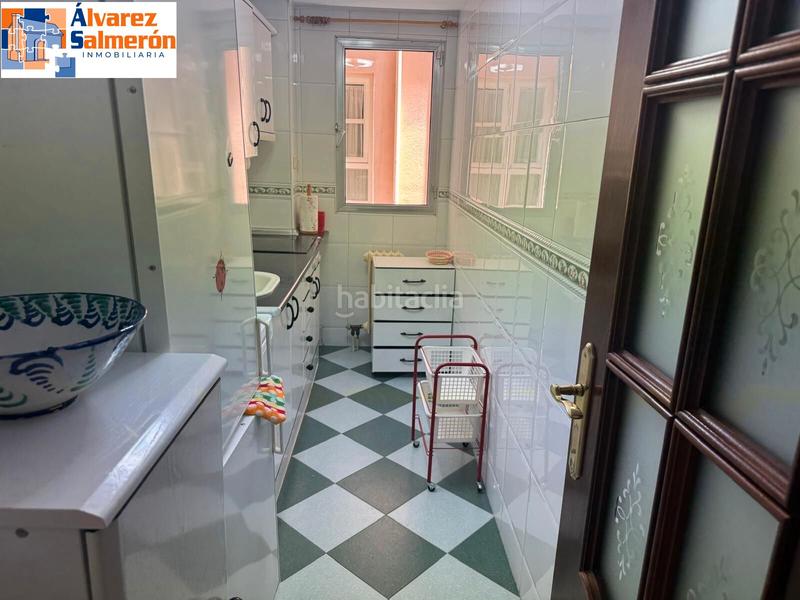 Foto ddc094c3-90df-49a8-a927-597f958d7bea. Rent flat with heating in San Matías - Realejo Granada