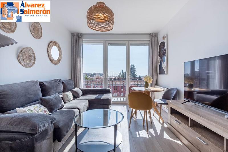 Foto a23a2320-4d73-483c-8558-348aa42e529d. Piso espectacular piso completamente reformado!!! en Granada