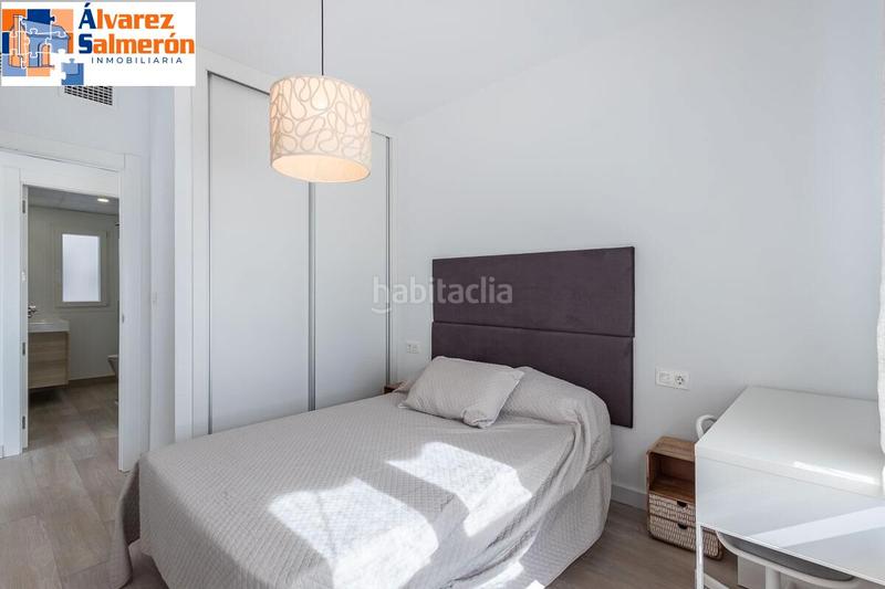 Foto aa28f0b1-042b-445d-9d3e-678d78690d23. Piso espectacular piso completamente reformado!!! en Granada