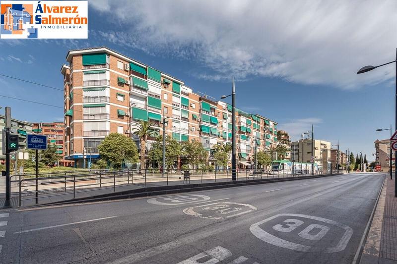 Foto b2647318-889c-4920-80f7-a8b691512037. Piso espectacular piso completamente reformado!!! en Granada