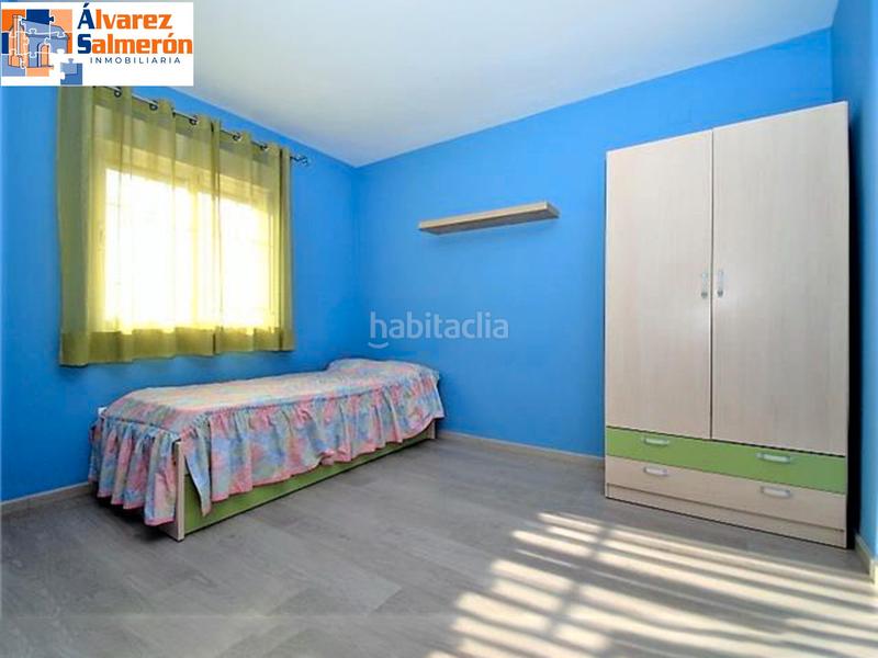 Foto 6ac81a84-cad3-42d2-8672-67791f763e9f. Reihenhaus mit kamin heizung parking in Ambroz Vegas del Genil