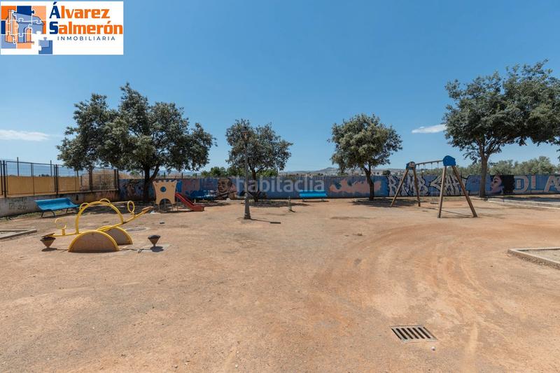 Foto 98d96420-d2d2-4f07-a8a2-32f0d624efe5. Reihenhaus mit kamin heizung parking in Ambroz Vegas del Genil