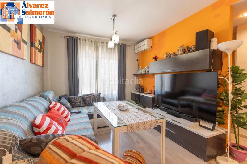 Foto 9f5b6e78-80af-4d17-bcc3-12b1d2834d42. Reihenhaus mit kamin heizung parking in Ambroz Vegas del Genil