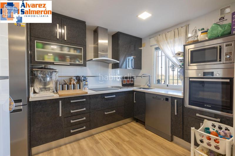 Foto f6b3920c-9c57-4fb6-b6ce-fdff25b21279. Reihenhaus mit kamin heizung parking in Ambroz Vegas del Genil