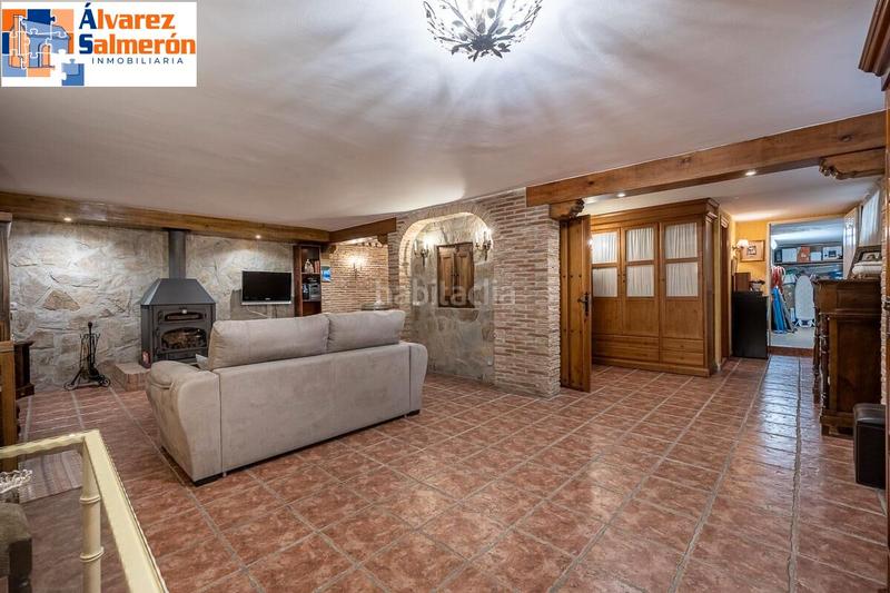 Foto 4dd4158d-76a1-40f9-83f3-47f5ea651fd5. Casa con camino riscaldamento parcheggio in San Ildefonso Granada