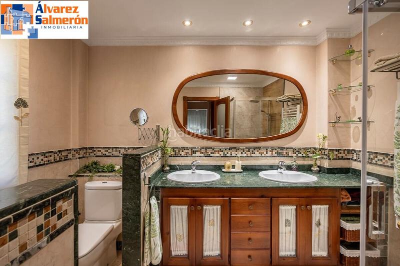 Foto a05f5169-496d-4405-88b0-f5d4a4fc6188. Casa con camino riscaldamento parcheggio in San Ildefonso Granada