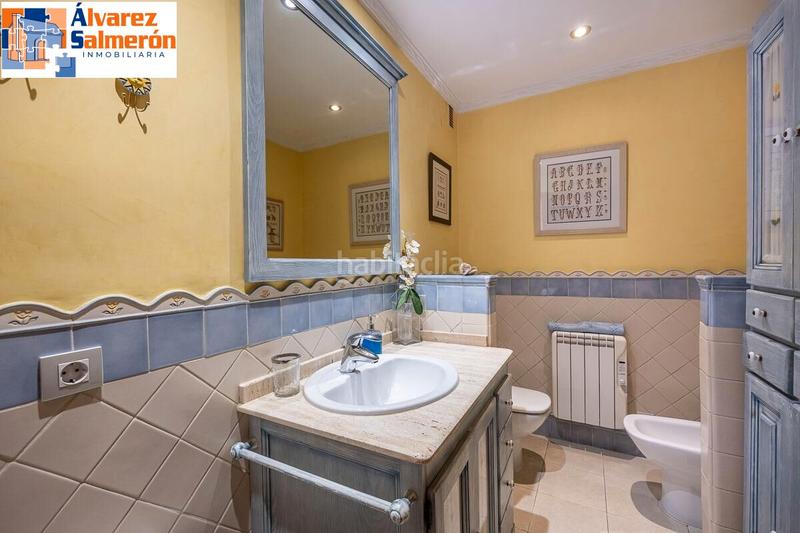 Foto b8538549-9dd2-40f4-95ab-305eb6f85d41. Casa con camino riscaldamento parcheggio in San Ildefonso Granada