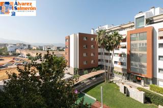 Appartement  Avenida de la investigación. ¡oportunidad única en el pts de granada, junto al cc nevada!