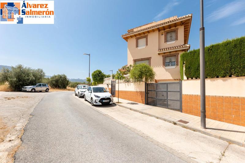 Foto 271ccdf2-9892-4eb6-b77d-a7a5ffd155b2. Chalet avec chauffage parking piscine dans Huétor Vega