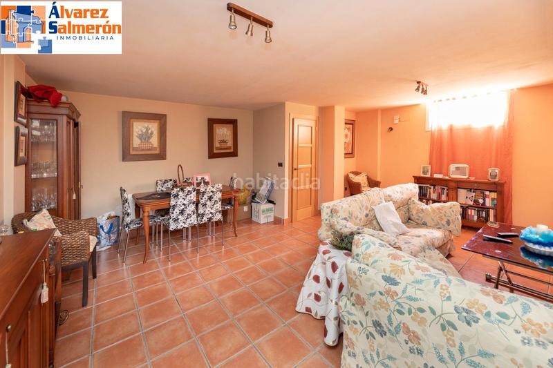 Foto 2bccfec3-f86a-41ae-9b1b-5fd34bd8eb71. Chalet avec chauffage parking piscine dans Huétor Vega