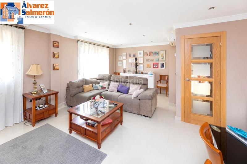 Foto 58242e09-7631-49a6-be77-06bac96f2b88. Chalet avec chauffage parking piscine dans Huétor Vega