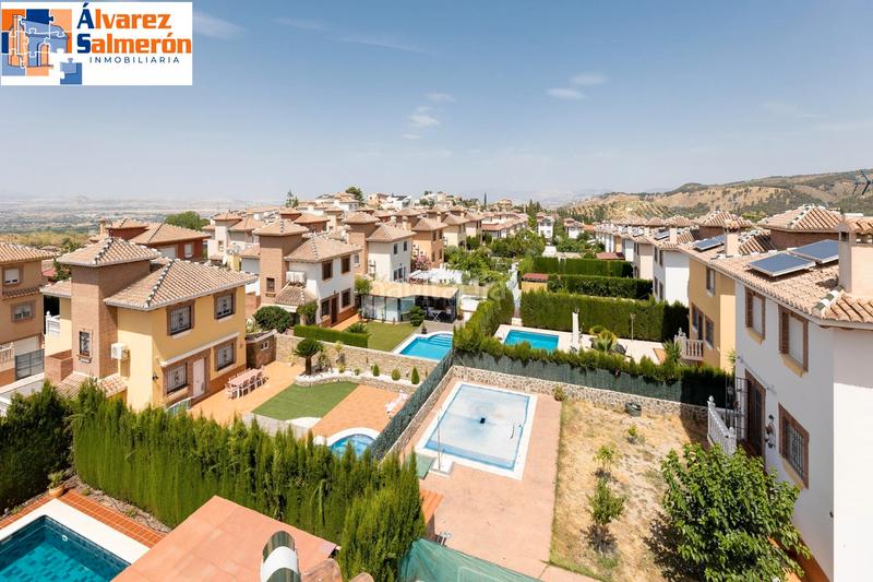 Foto 7bd106fb-6877-4739-bf3d-3fb2ac2eb56a. Chalet avec chauffage parking piscine dans Huétor Vega