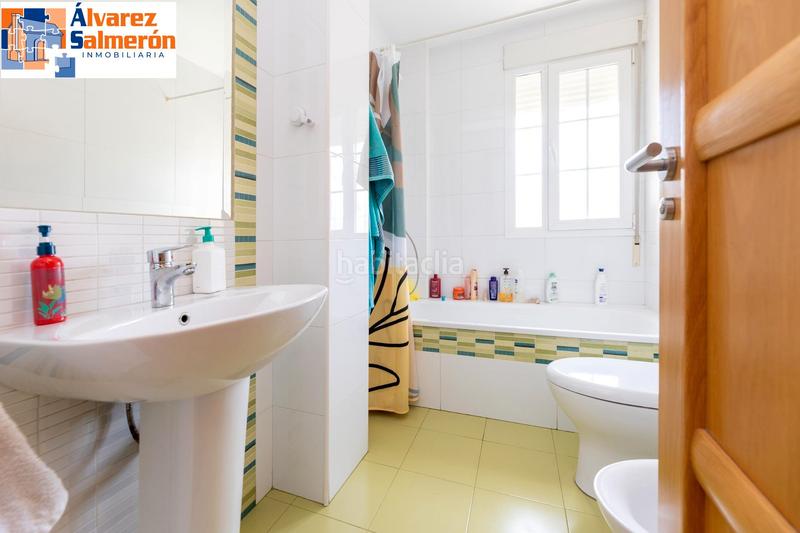 Foto 8bd7fae1-4925-4a7f-afed-d69c39b5e294. Chalet avec chauffage parking piscine dans Huétor Vega