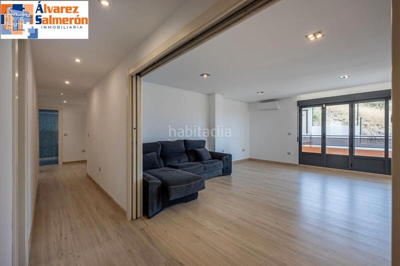 Foto 93302ff2-c9e6-4901-8e51-cb1b6847d911. Appartement avec parking piscine dans Huétor Vega