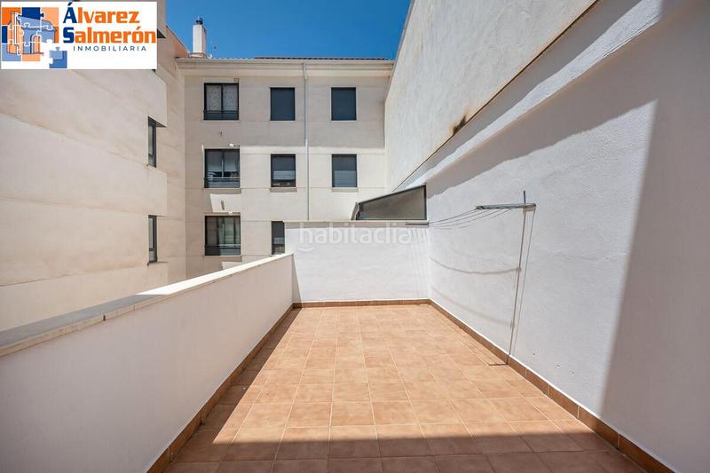 Foto b7050c3f-5e57-49e7-89e2-f9dbe9fd62a1. Appartement avec parking piscine dans Huétor Vega