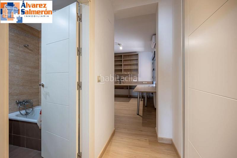 Foto c7da444c-c301-4252-8ed6-76ced00150f8. Appartement avec parking piscine dans Huétor Vega