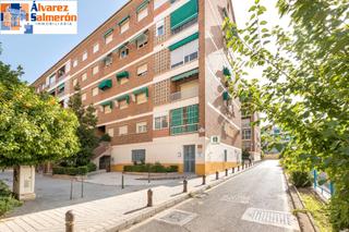 Appartement  Calle san julian. Fantastico piso exterior junto a trauma!!!!!!!!