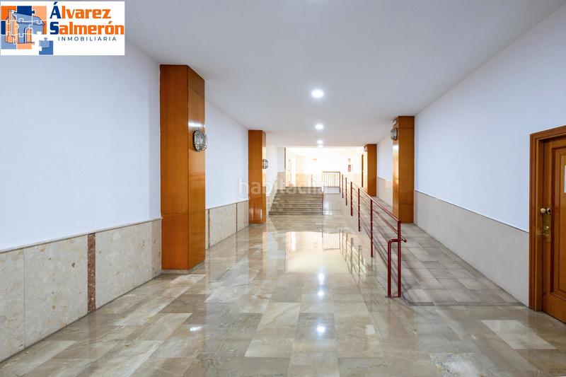 Foto 3601cb28-c36e-4ec2-b8ba-d3e6630a7882. Appartement avec chauffage parking piscine dans Pajaritos Granada