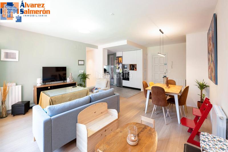 Foto fa2c39dc-eba6-400b-b95e-9c5497de54d1. Appartement avec chauffage parking piscine dans Pajaritos Granada