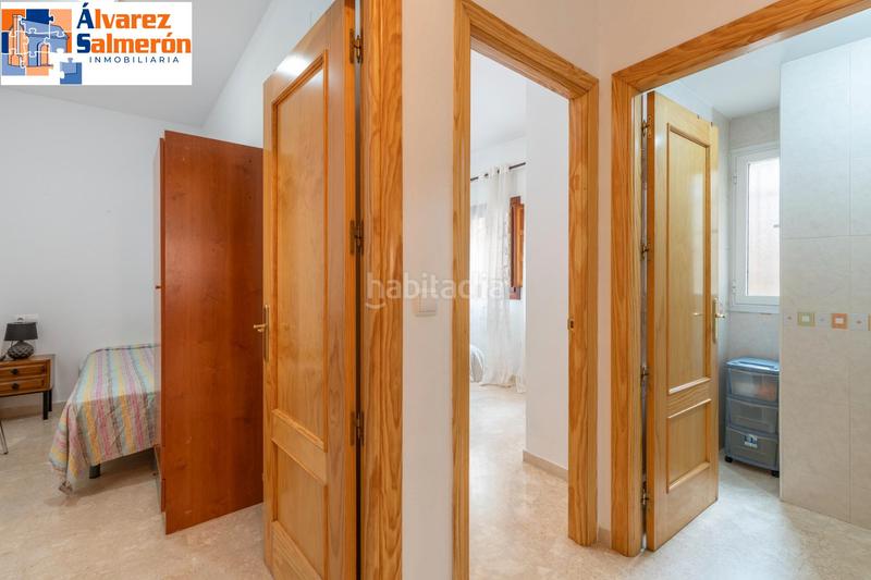 Foto 048fab43-15eb-41bb-83b2-abea28071f94. Etagenwohnung mit heizung in Centro - Sagrario Granada