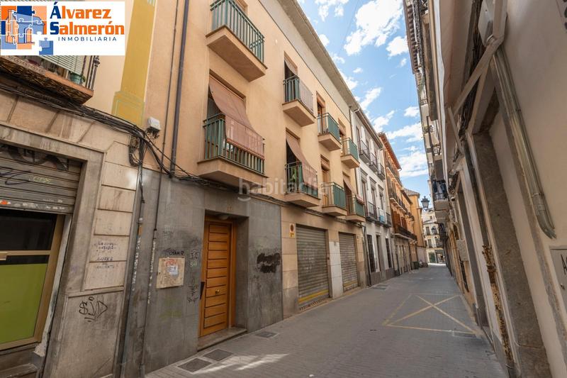 Foto 2cf277bf-92d7-4d46-8351-06f93ff97f39. Etagenwohnung mit heizung in Centro - Sagrario Granada