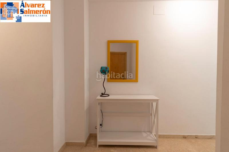 Foto ee7df2a8-bdfb-4523-a540-7bb4d1d050b7. Etagenwohnung mit heizung in Centro - Sagrario Granada