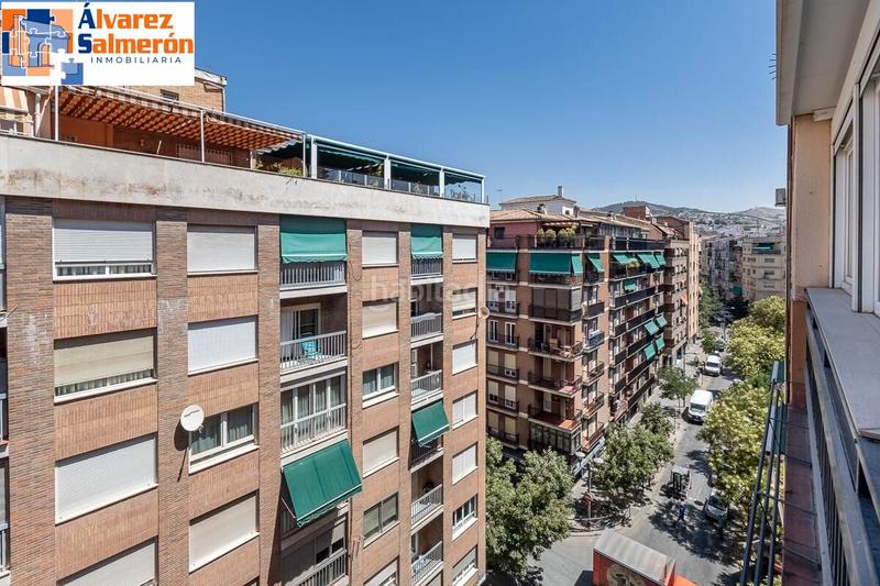 Foto 66556d13-5a42-4392-8da7-34753bb35386. Piso  reformado con terraza en obispo hurtado en Granada