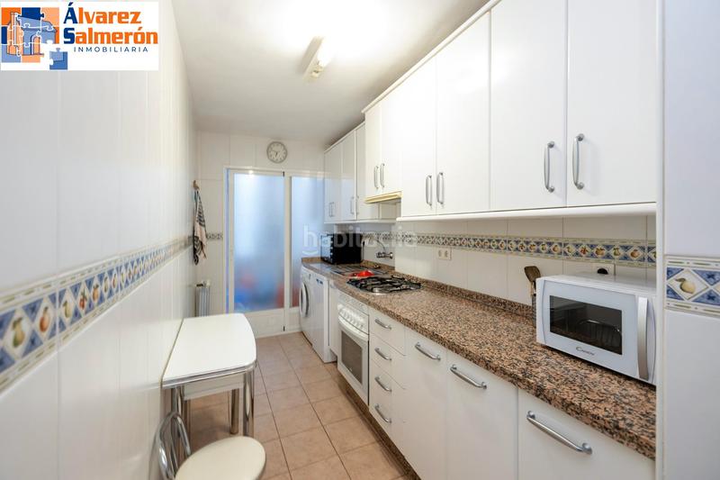 Foto 30e5fd80-4137-4745-a6d6-d7b5ad862a29. Piso estupendo piso en venta en calle gran capitan en Granada