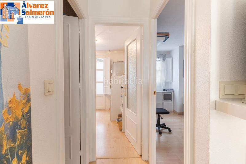 Foto 410d018d-4f9e-437a-b402-e53f113ced66. Apartamento coqueto apartamento junto a calle ancha de capuchinos con cochera en Granada