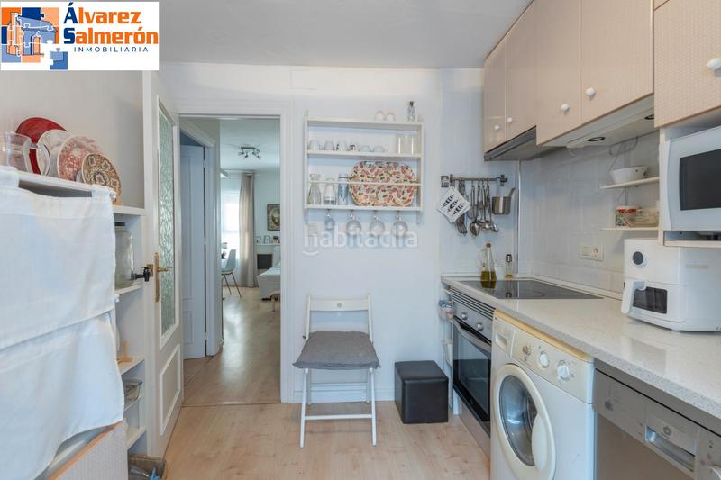 Foto 5c7747dc-8445-46d6-b1b0-d3203d12ffa1. Apartamento coqueto apartamento junto a calle ancha de capuchinos con cochera en Granada