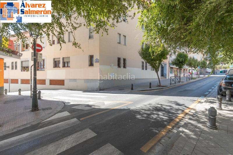 Foto 63d73a68-7924-4c3f-907d-f9e7bbca5256. Apartamento coqueto apartamento junto a calle ancha de capuchinos con cochera en Granada