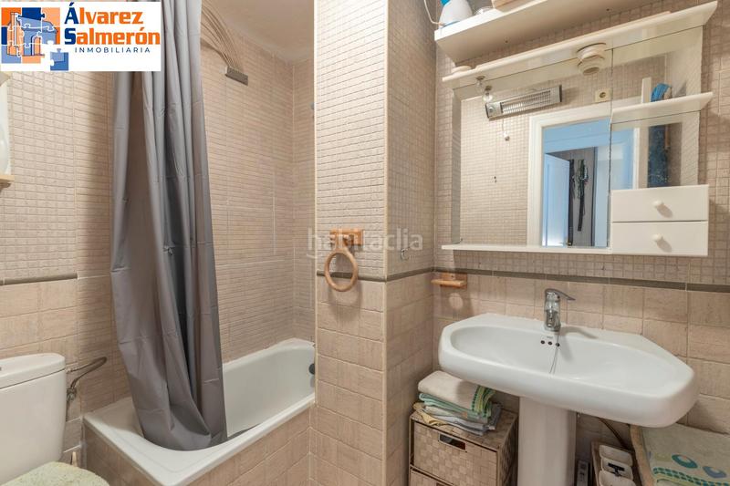 Foto 9130af6e-719b-4411-9712-2643ac1bc418. Apartamento coqueto apartamento junto a calle ancha de capuchinos con cochera en Granada