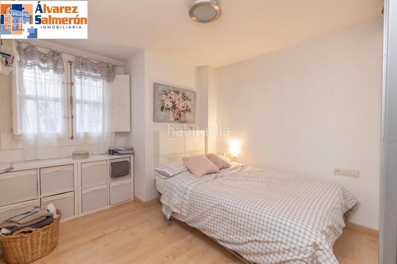 Foto ccf53479-3415-46d1-9057-26e0302dad56. Apartamento coqueto apartamento junto a calle ancha de capuchinos con cochera en Granada