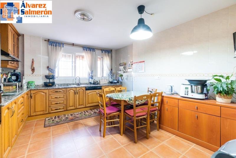 Foto 18520c85-717c-4b5f-a1c8-087a32203747. Casa  a la venta con grandes espacios y vistas despejadas en Peligros
