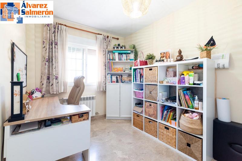 Foto a2b9073f-59e4-495d-a45d-384d7e26f6d3. Casa  a la venta con grandes espacios y vistas despejadas en Peligros
