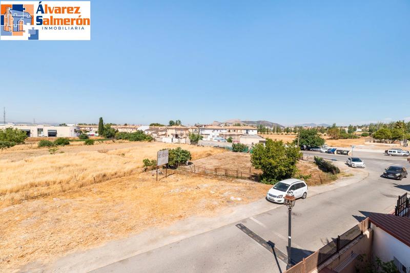 Foto fe723be8-8d61-44af-b390-67182b00d7a7. Casa  a la venta con grandes espacios y vistas despejadas en Peligros