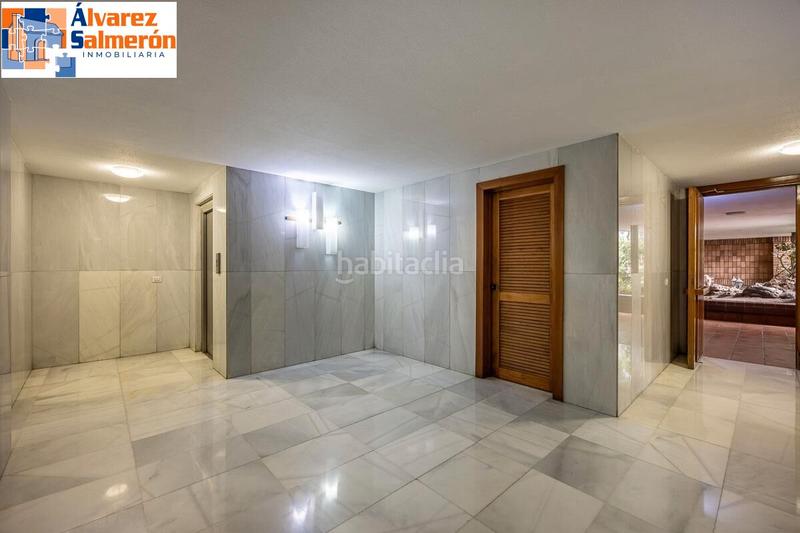 Foto 1e7695c1-ef22-4a01-9f03-573480afa525. Piso  en avda. constitución en Plaza de Toros Granada