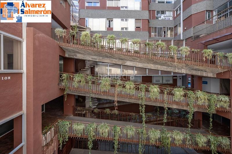 Foto 3032dd7a-a8a9-4007-868f-18ca6eb6233a. Piso  en avda. constitución en Plaza de Toros Granada