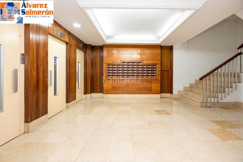Foto 0b31a76f-8231-489d-b76a-4b06b45f66b3. Ático mágnifico ático en fuente de las batallas. edificio cervantes. en Granada
