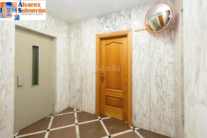 Foto 8bced8a7-0fc0-4bf9-8967-06c928074c2c. Piso Camino de Ronda. piso en planta alta con 5 dormitorios, garaje y trastero, calefacción central. en Granada