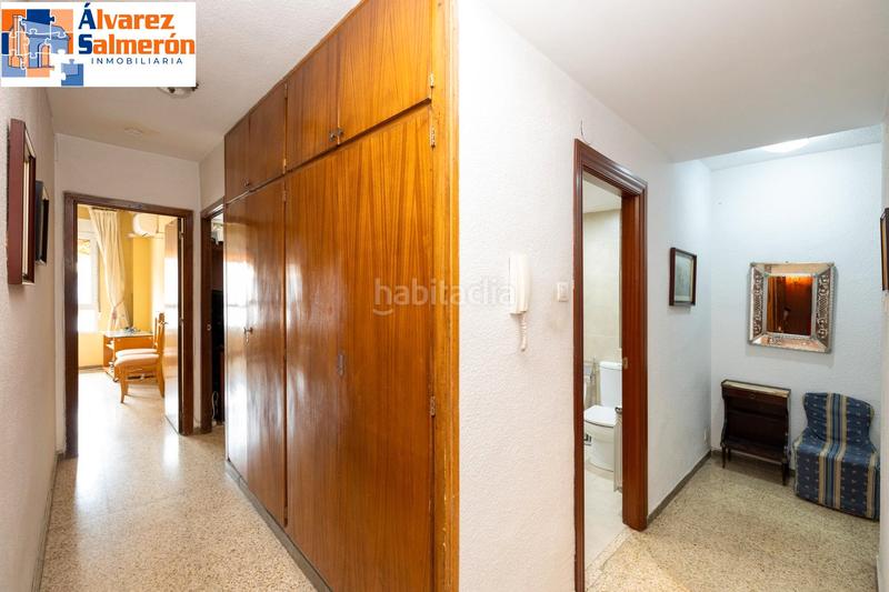 Foto 8d4df220-a9e7-440b-afd6-030052950888. Piso Camino de Ronda. piso en planta alta con 5 dormitorios, garaje y trastero, calefacción central. en Granada