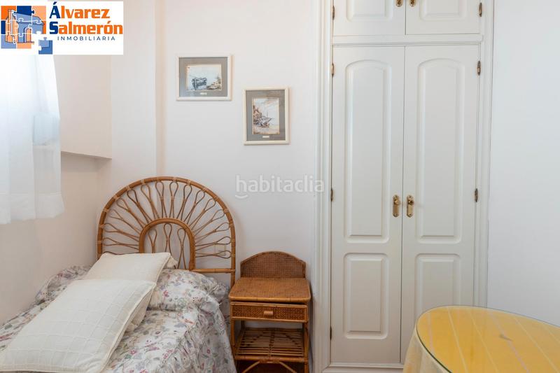 Foto 4ac76c6e-1482-4862-bdbd-c2c7115ce149. Piso oportunidad única en la costa tropical: piso de 4 dormitorios en primerísima línea de playa en Almuñécar