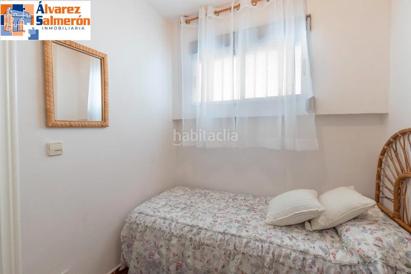 Foto 4cb01a25-9cf4-455f-b274-8895558579e4. Piso oportunidad única en la costa tropical: piso de 4 dormitorios en primerísima línea de playa en Almuñécar