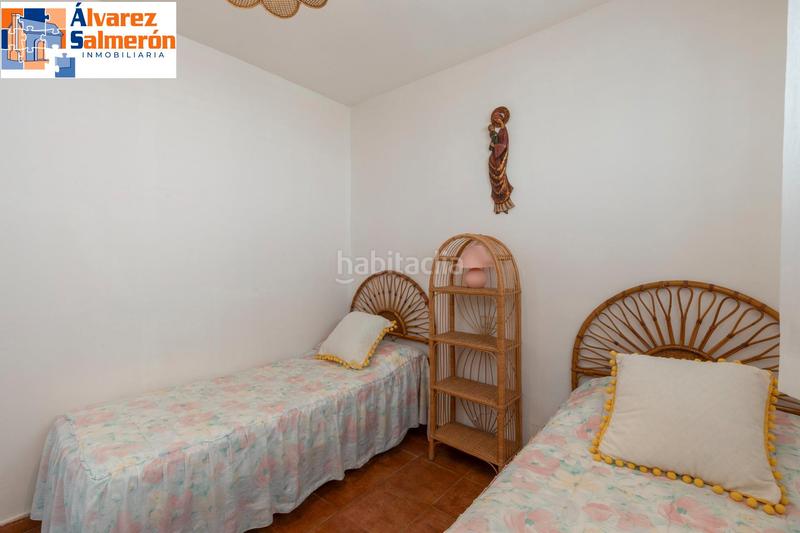 Foto 92ed0b5a-b634-479d-8424-d819ad6576bc. Piso oportunidad única en la costa tropical: piso de 4 dormitorios en primerísima línea de playa en Almuñécar