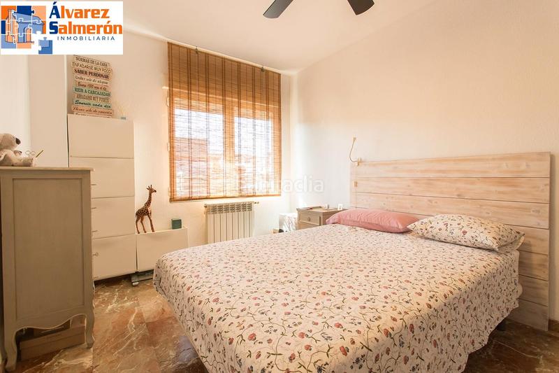 Foto 70218328-f2f8-4751-ae49-0dda6ea9033e. Pis amb calefacció aparcament a Fígares Granada