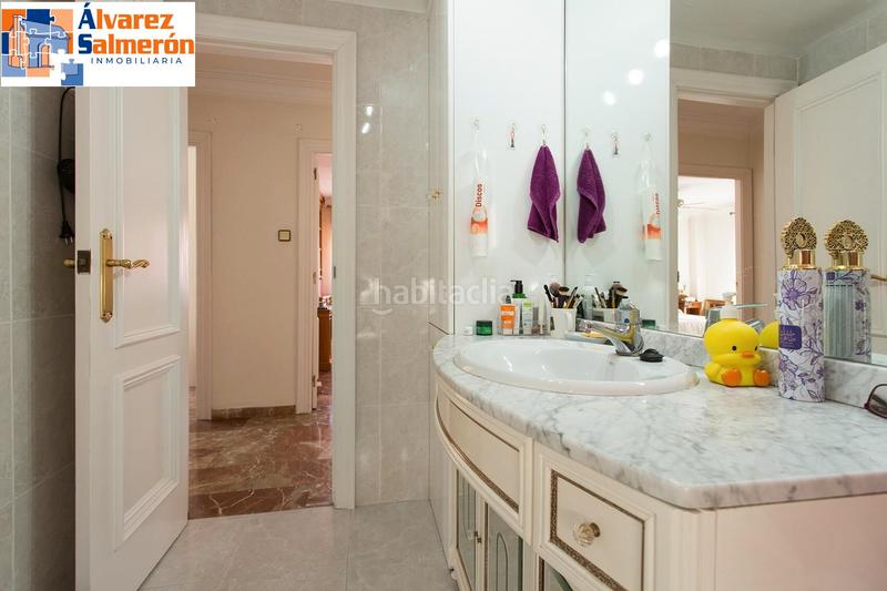 Foto 9639493c-235e-44be-b7c7-2898b0cdf9e6. Pis amb calefacció aparcament a Fígares Granada