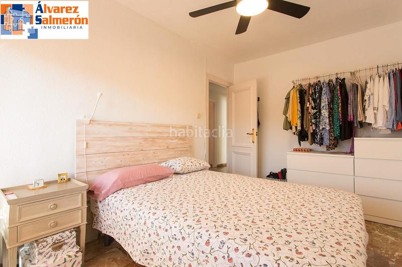 Foto c64bd543-6945-4d31-a40d-d11584ad4792. Pis amb calefacció aparcament a Fígares Granada