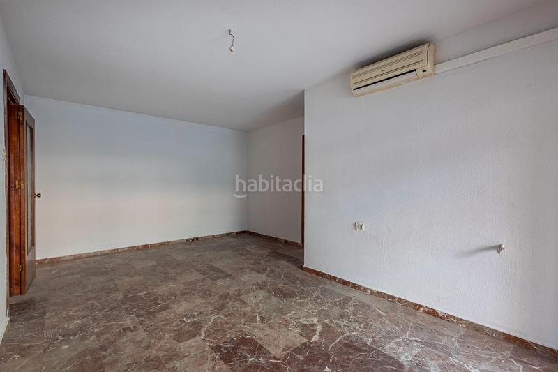 Foto c9be8b14-e534-482d-a50e-6057c732b4c0. Piso gran piso en carretera de málaga en Angustias - Chana - Encina Granada