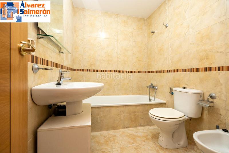 Foto f9e4b1b9-aeea-49ea-b5a2-575fdd9be66c. Piso oportunidad en las gabias ; vivienda lista para entrar a vivir. en Gabias (Las)