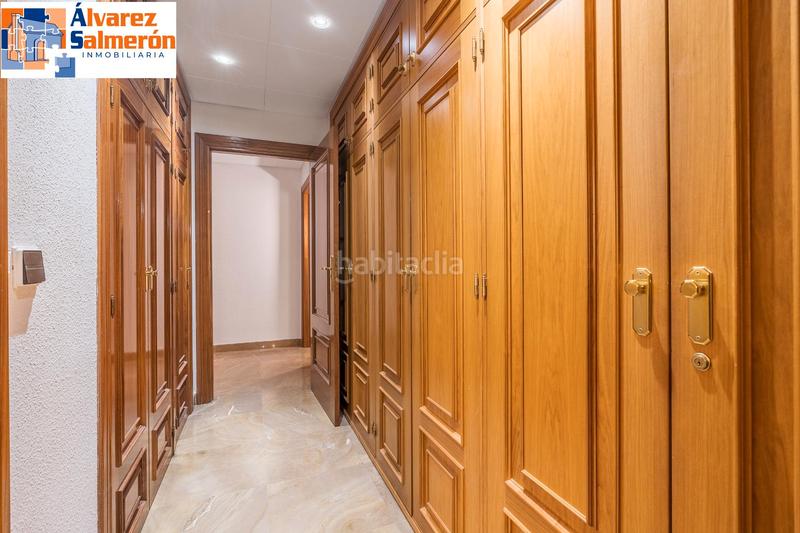 Foto 1e71fffe-8701-4aca-aef9-cdd8d736c63f. Piso fantastico piso en angel ganivet en San Matías - Realejo Granada